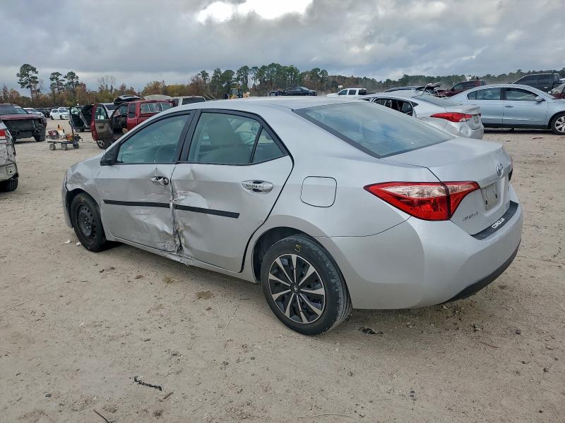 Photo 2 from auction – 2017 TOYOTA COROLLA L with VIN 5YFBURHE7HP695869