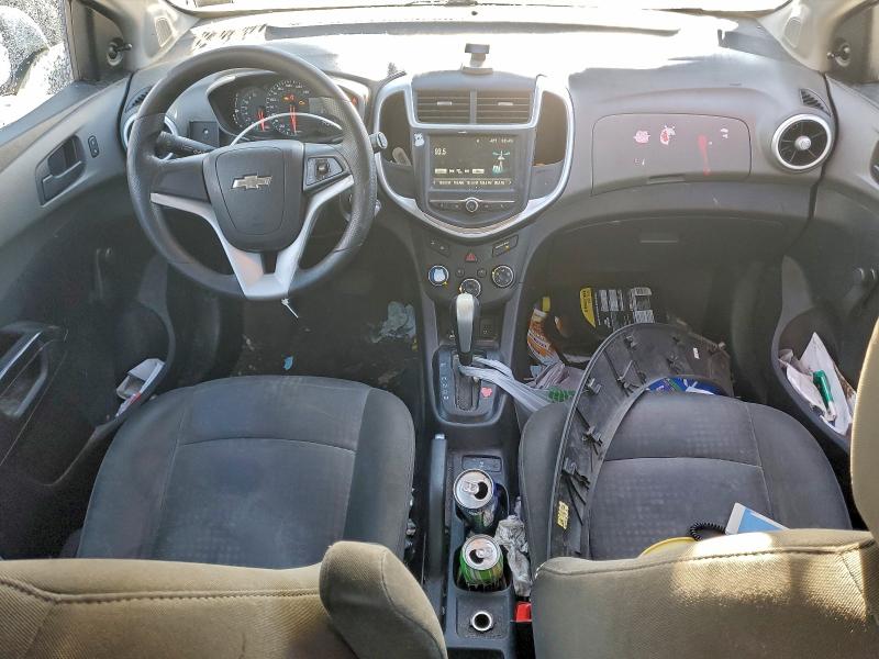 Photo 8 from auction – 2017 CHEVROLET SONIC with VIN 1G1JG6SG1H4151407