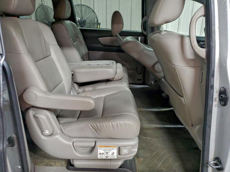 Photo 10 from auction – 2014 HONDA ODYSSEY EX with VIN 5FNRL5H64EB008227
