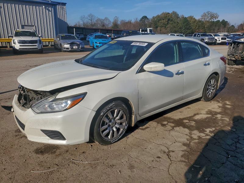 NISSAN ALTIMA 2.5 2016 with VIN 1N4AL3AP8GC295324 - Photo from auction