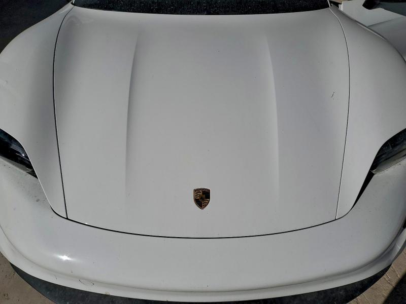 Photo 11 from auction – 2022 PORSCHE TAYCAN with VIN WP0AA2Y16NSA11948