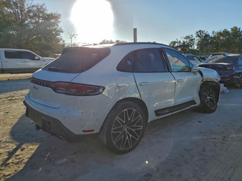 Photo 3 from auction – 2025 PORSCHE MACAN BASE with VIN WP1AA2A56SLB01194