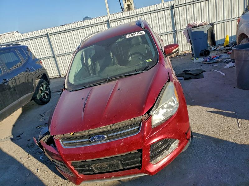 Photo 5 from auction – 2016 FORD ESCAPE with VIN 1FMCU0J95GUC11000
