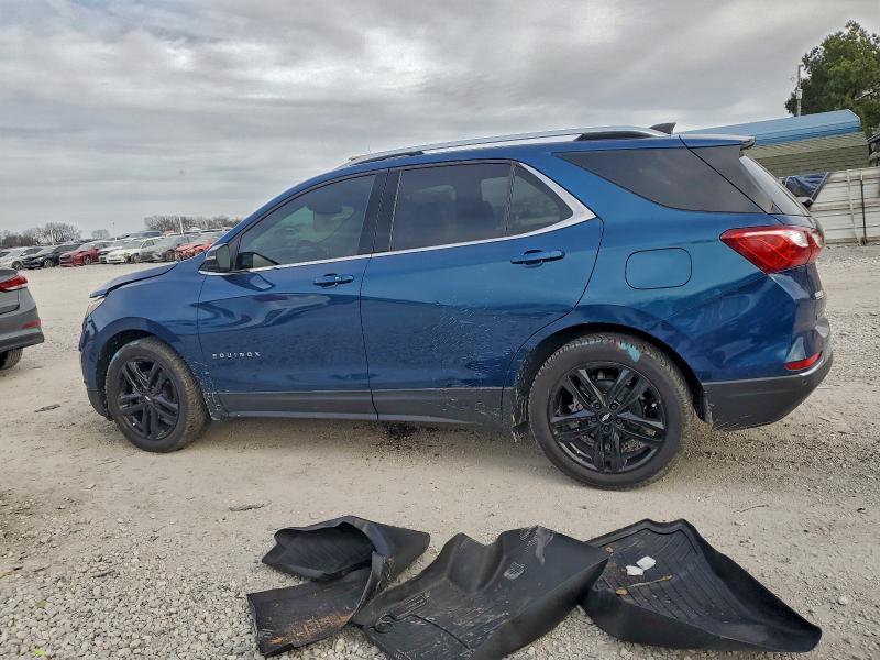 Photo 2 from auction – 2020 CHEVROLET EQUINOX with VIN 3GNAXKEV3LL253991