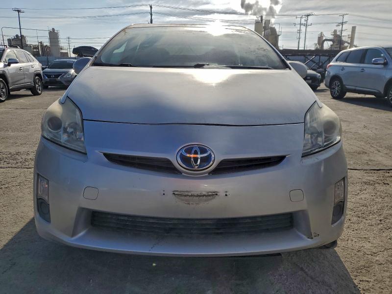 Photo 5 from auction – 2010 TOYOTA PRIUS with VIN JTDKN3DU6A0116071