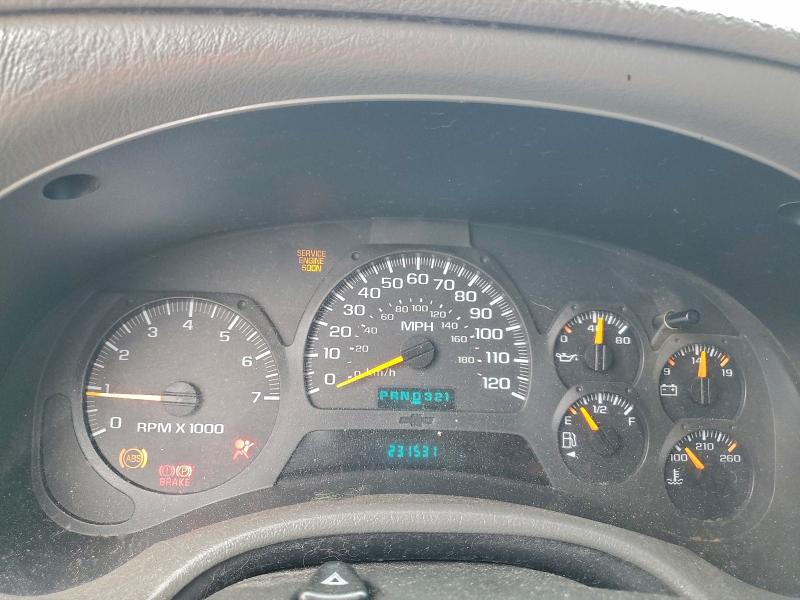 Photo 9 from auction – 2003 CHEVROLET TRAILBLAZE with VIN 1GNES16S736105934