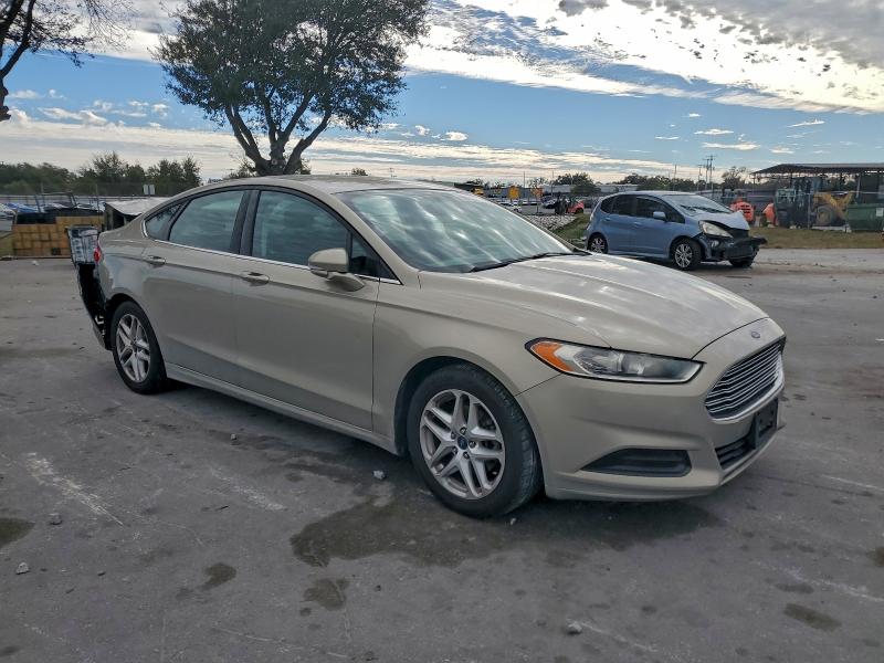 Photo 4 from auction – 2016 FORD FUSION SE with VIN 3FA6P0H70GR175064