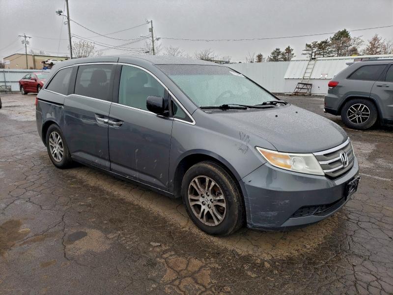 Photo 4 from auction – 2012 HONDA ODDESEY with VIN 5FNRL5H66CB028797