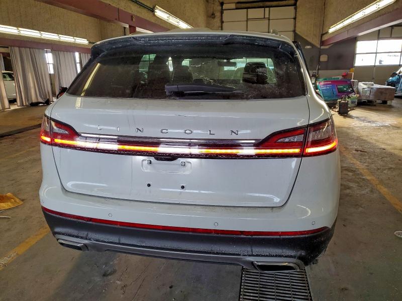 Photo 6 from auction – 2023 LINCOLN NAUTILUS with VIN 2LMPJ8J98PBL30176