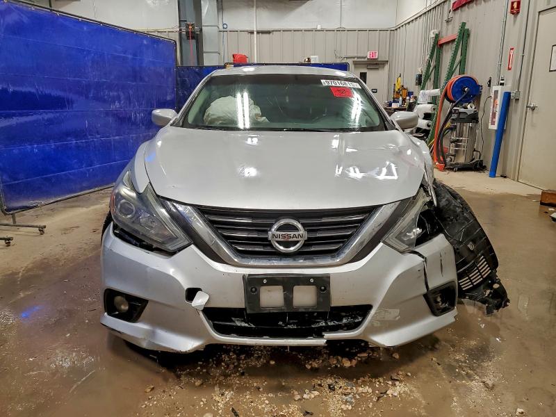 Photo 5 from auction – 2016 NISSAN ALTIMA 2.5 with VIN 1N4AL3AP4GC265348