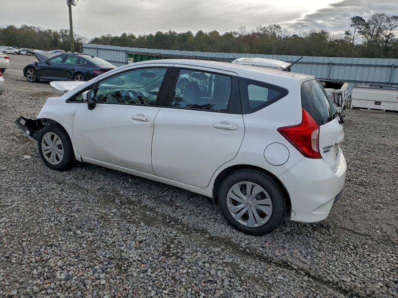 Photo 2 from auction – 2018 NISS VERSA NOTE with VIN 3N1CE2CP5JL357829