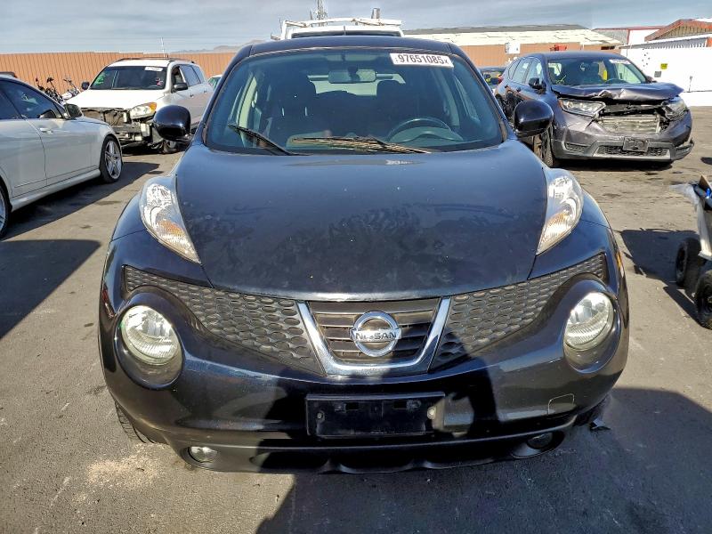 Photo 5 from auction – 2011 NISSAN JUKE S with VIN JN8AF5MV9BT017908