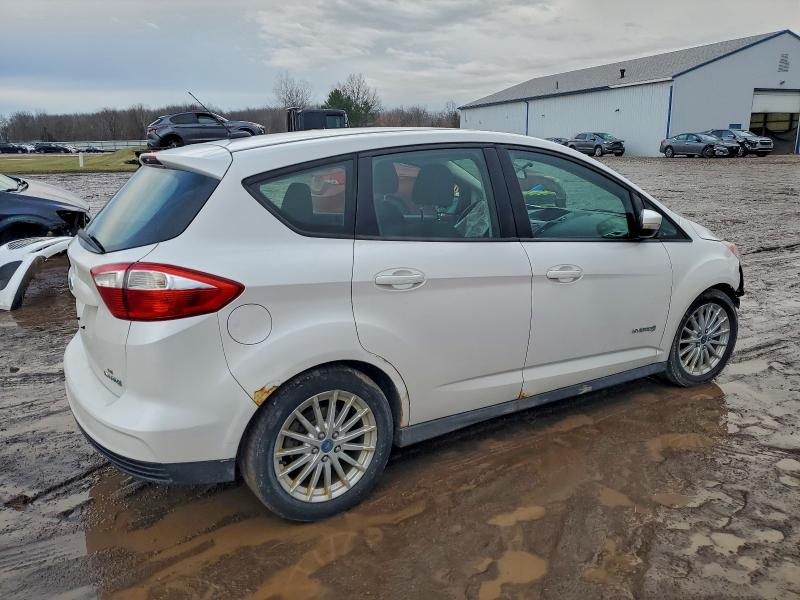 Photo 3 from auction – 2013 FORD C-MAX SE with VIN 1FADP5AU7DL527717