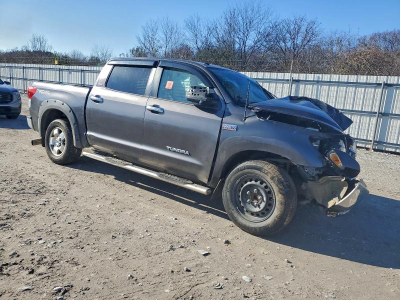 Photo 4 from auction – 2012 TOYOTA TUNDRA CRE with VIN 5TFEY5F19CX125828