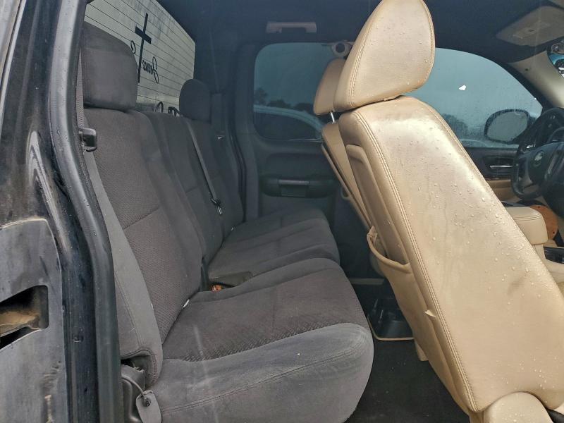 Photo 10 from auction – 2008 CHEVROLET SILVERADO with VIN 1GCEC19C98Z134254