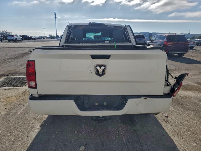 Photo 6 from auction – 2018 RAM 1500 ST with VIN 3C6RR6KTXJG264158