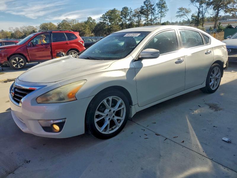 NISSAN ALTIMA 3.5 2013 with VIN 1N4BL3AP0DC208774 - Photo from auction