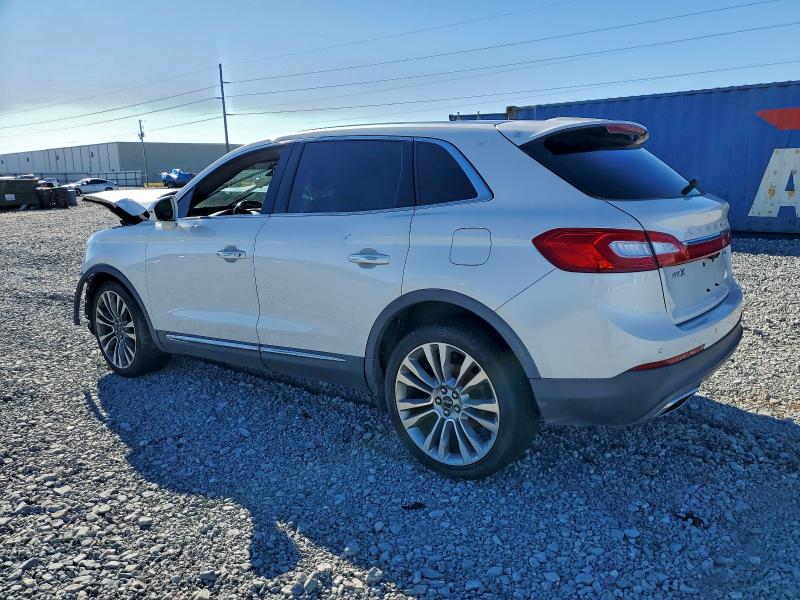 Photo 2 from auction – 2016 LINCOLN MKX RESERV with VIN 2LMTJ8LP8GBL41592