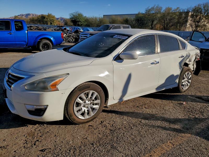 NISSAN ALTIMA 2.5 2015 with VIN 1N4AL3AP4FC420155 - Photo from auction