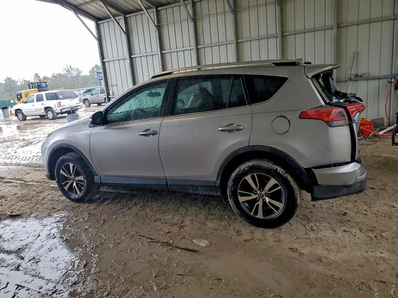 Photo 2 from auction – 2016 TOYOTA RAV4 XLE with VIN 2T3WFREV4GW254849