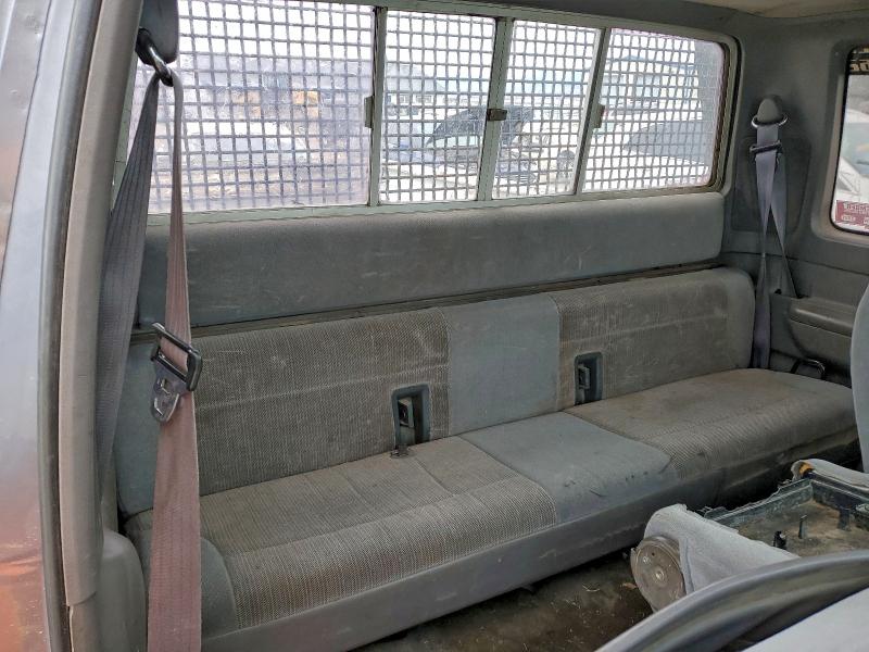 Photo 10 from auction – 1993 FORD F250 with VIN 2FTHF26C4PCB25696