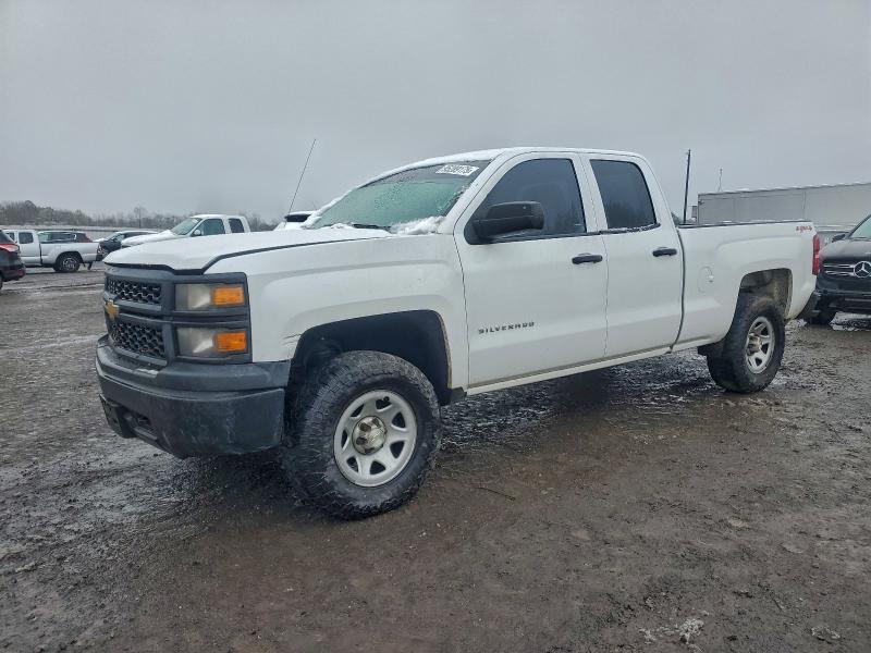 CHEVROLET SILVERADO 2014 with VIN 1GCVKPEC3EZ271634 - Photo from auction