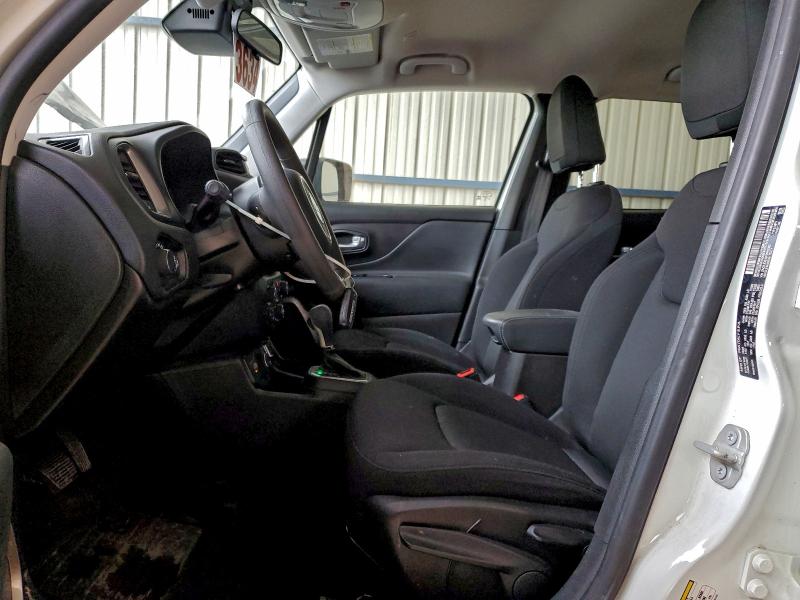 Photo 7 from auction – 2023 JEEP RENEGADE L with VIN ZACNJDB19PPP62082
