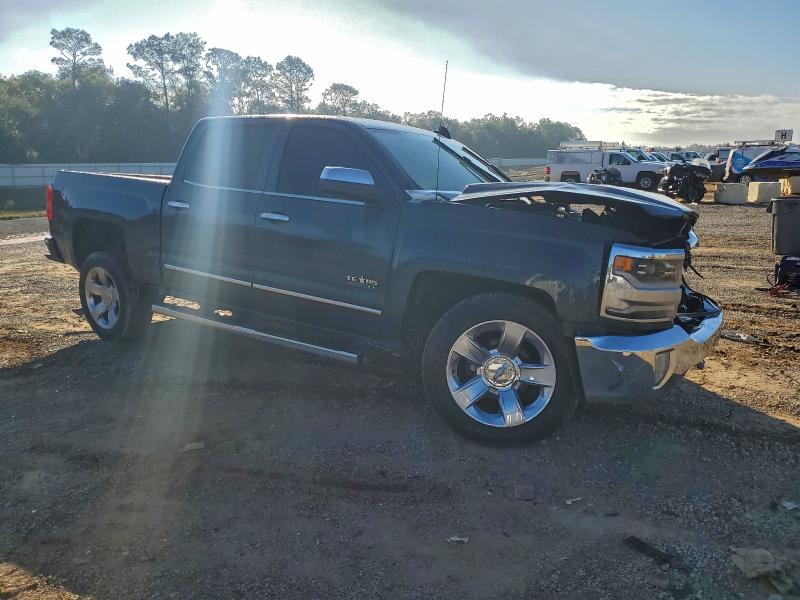 Photo 4 from auction – 2018 CHEVROLET SILVERADO with VIN 3GCUKSEJ6JG142911