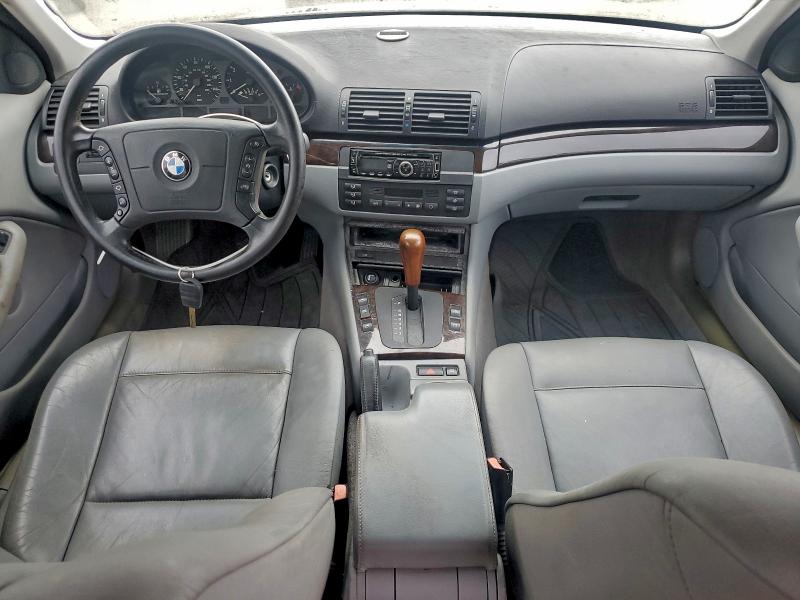 Photo 8 from auction – 1999 BMW 323 I with VIN WBAAM3339XFP60142