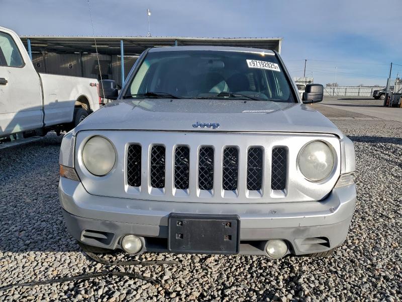 Photo 5 from auction – 2012 JEEP PATRIOT LA with VIN 1C4NJRFB0CD564602