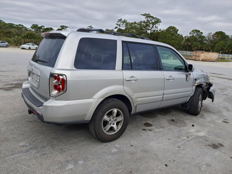 Photo 3 from auction – 2006 HONDA PILOT EX with VIN 5FNYF285X6B039699