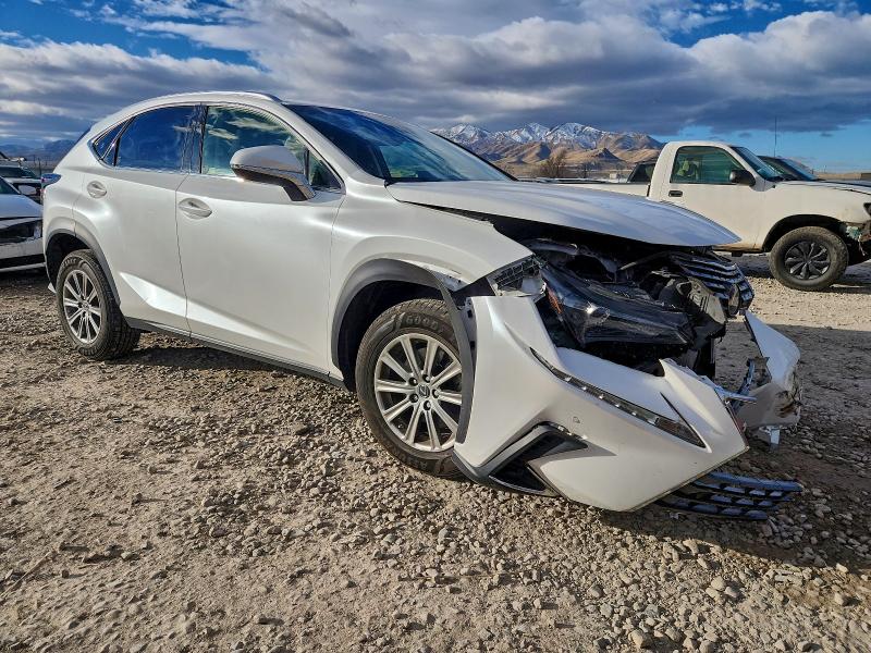 Photo 4 from auction – 2019 LEXUS NX 300 BAS with VIN JTJBARBZ5K2206327