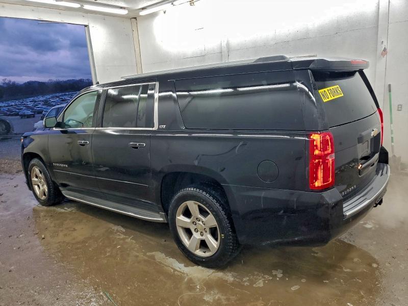 Photo 2 from auction – 2015 CHEVROLET SUBURBAN C with VIN 1GNSCKKC4FR539588