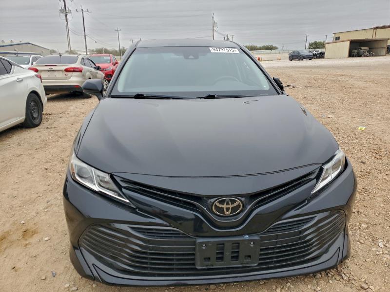 Photo 5 from auction – 2020 TOYOTA CAMRY with VIN 4T1C11AK4LU863389