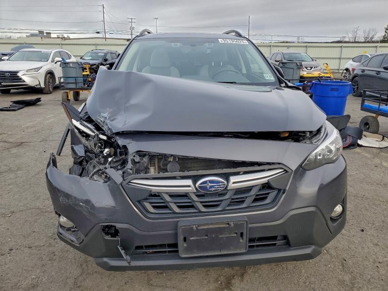 Photo 5 from auction – 2023 SUBARU CROSSTREK with VIN JF2GTAEC6PH260348