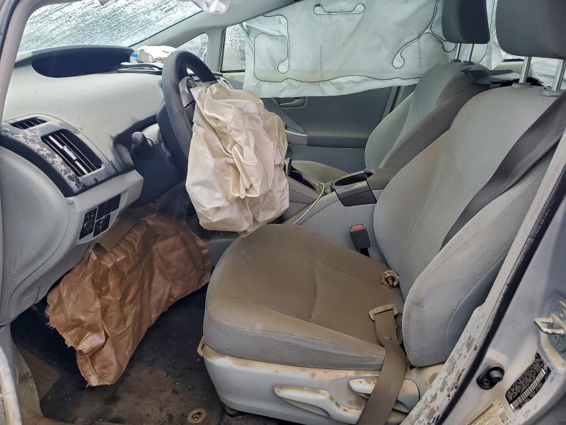 صورة رقم 7 من المزاد - 2015 TOYOTA PRIUS مع VIN JTDKN3DU6F1979082
