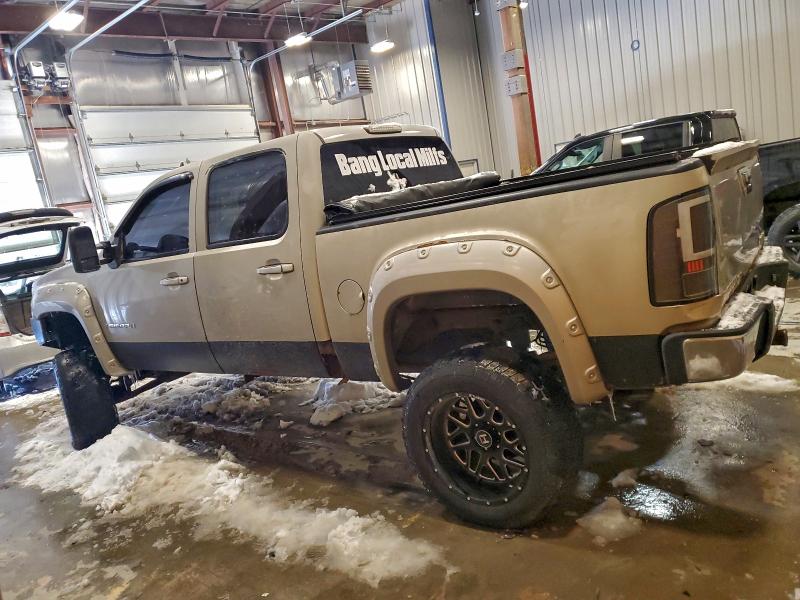 Foto 2 de la subasta – 2007 GMC NEW SIERRA con VIN 2GTEK133371622571
