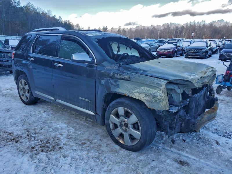 Foto 4 de la subasta – 2013 GMC TERRAIN DE con VIN 2GKFLZE39D6157309