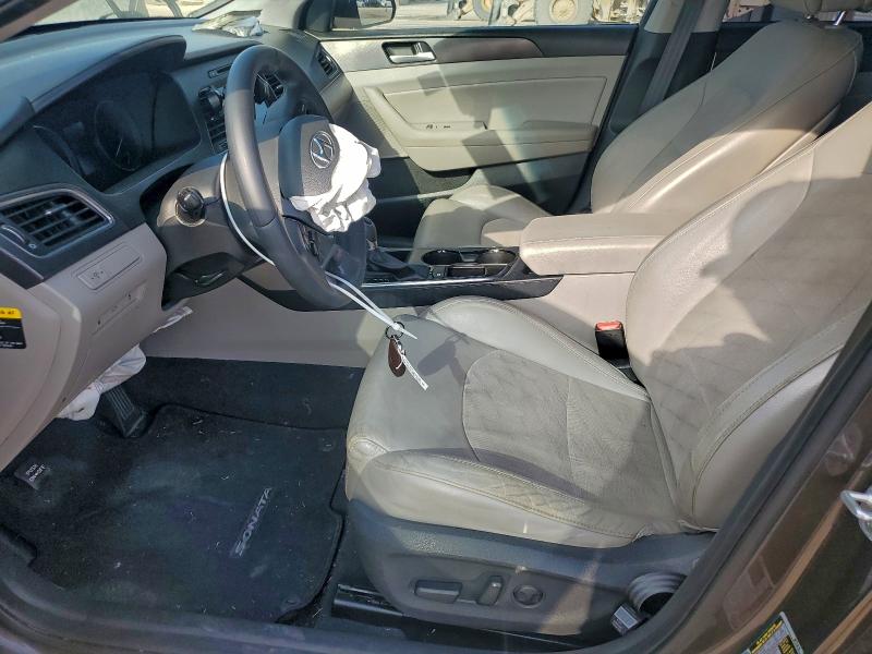 Photo 7 from auction – 2016 HYUNDAI SONATA SPO with VIN 5NPE34AF5GH432278