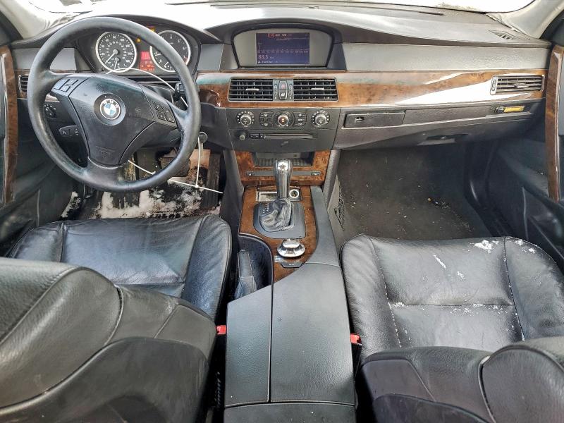 Photo 8 from auction – 2006 BMW 530 XI with VIN WBANF73526CG66563