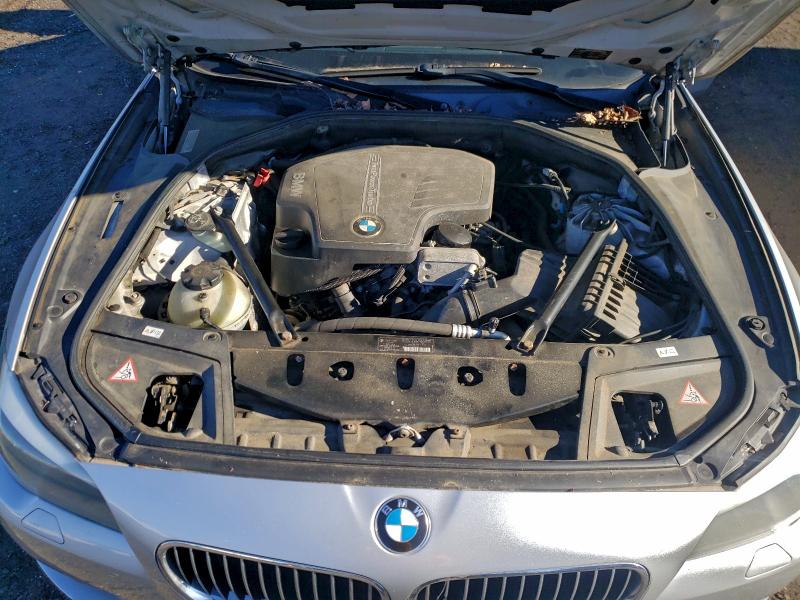 Photo 11 from auction – 2012 BMW 528 XI with VIN WBAXH5C55CDW08053