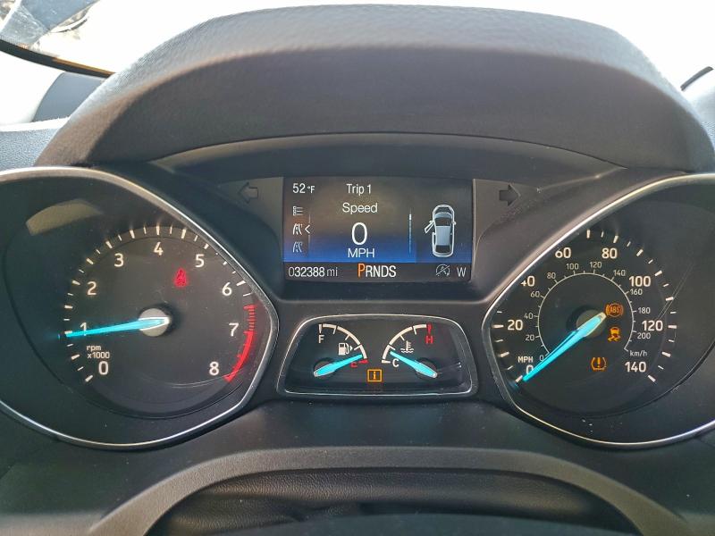 Photo 9 from auction – 2018 FORD ESCAPE SE with VIN 1FMCU0GD0JUC88585