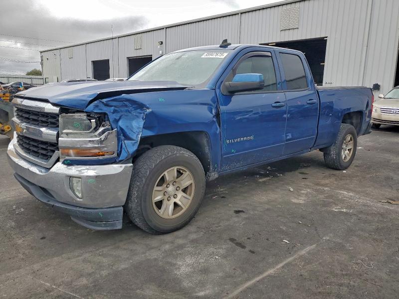 CHEVROLET SILVERADO 2017 with VIN 1GCRCREC0HZ349396 - Photo from auction