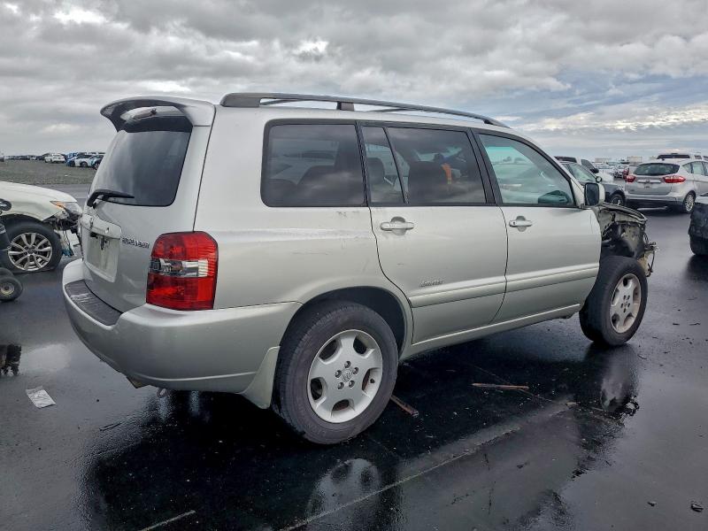 Photo 3 from auction – 2006 TOYOTA HIGHLANDER with VIN JTEEP21A260183314