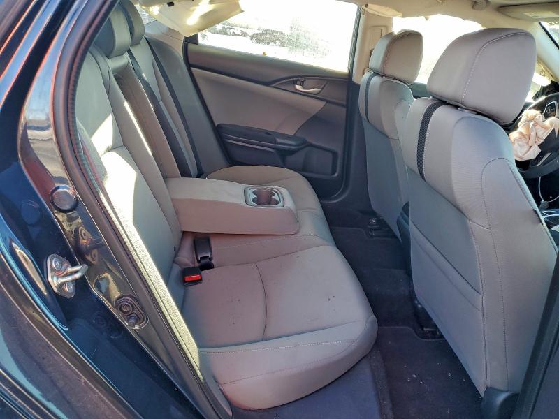 Photo 10 from auction – 2016 HONDA CIVIC EX with VIN 19XFC2F7XGE023188
