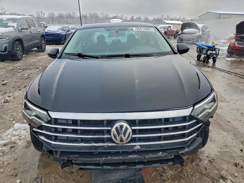 Photo 5 from auction – 2019 VOLKSWAGEN JETTA with VIN 3VWCB7BU3KM142825
