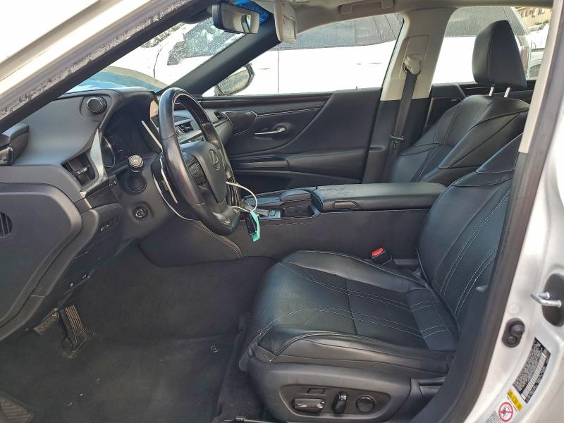 Photo 7 from auction – 2019 LEXUS ES 300H with VIN JTHB21B15K2023309