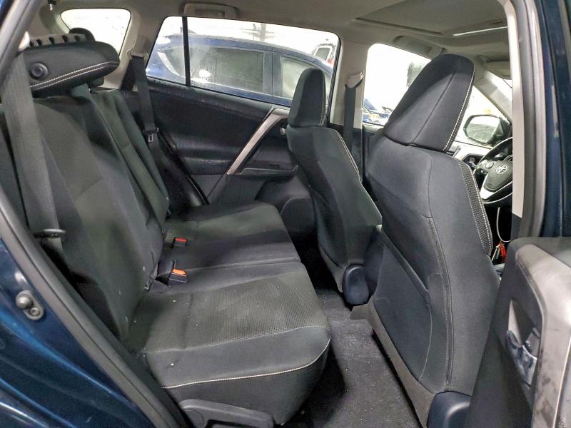 Photo 10 from auction – 2018 TOYOTA RAV4 ADVEN with VIN JTMWFREV0JJ752827