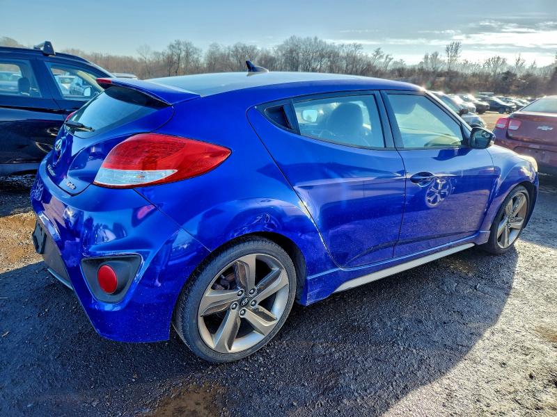 Photo 3 from auction – 2013 HYUNDAI VELOSTER with VIN KMHTC6AE2DU115128