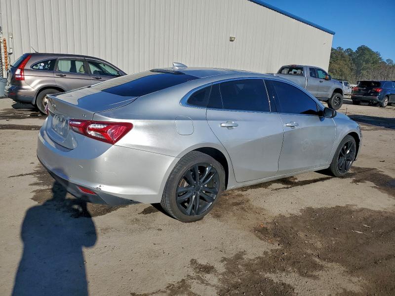 Photo 3 from auction – 2021 CHEVROLET MALIBU LT with VIN 1G1ZD5ST6MF075040